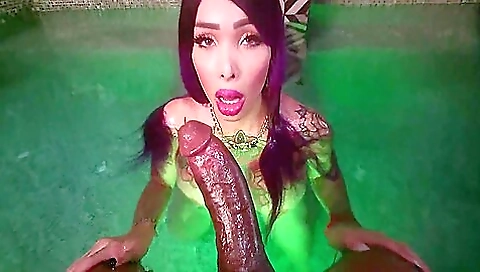 Big ass hottie with tattooed pussy rides Bbc 20-min